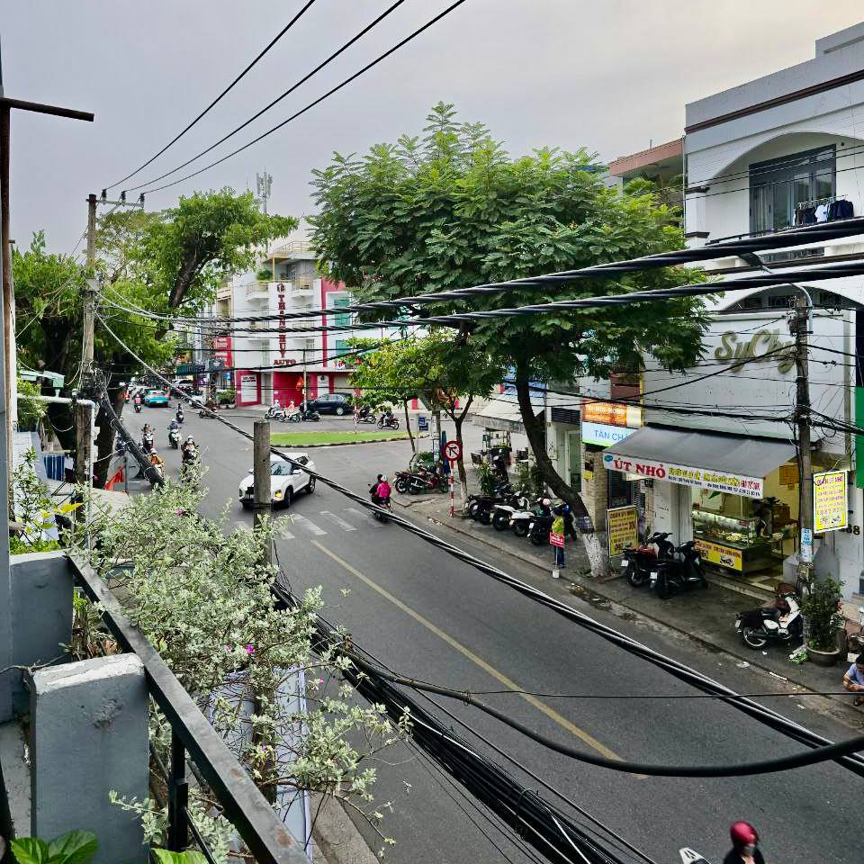 photo_2025-04-18_02-18-54