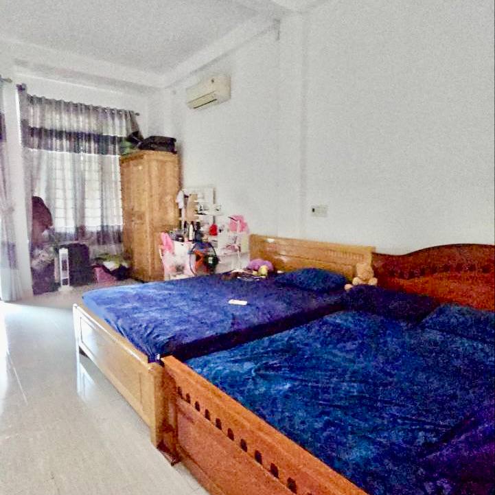 photo_2025-05-12_15-36-31