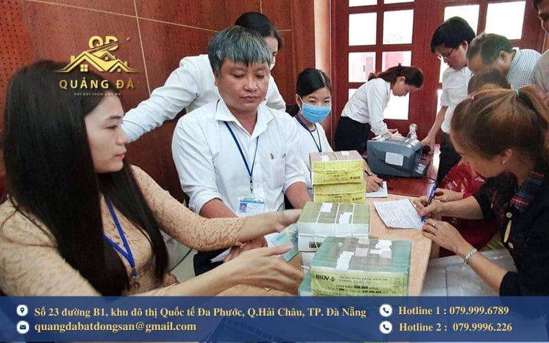 Đền bù bằng tiền mặt theo giá đất