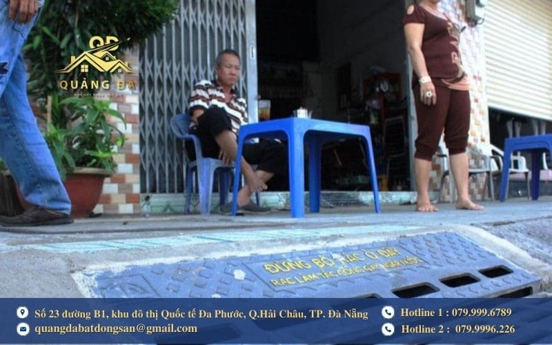 Vị trí nhà có cống thoát nước, hố ga trước nhà