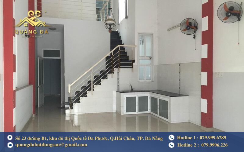 Nên ưu tiên ổn định tài chính hay vị trí, tiện ích?