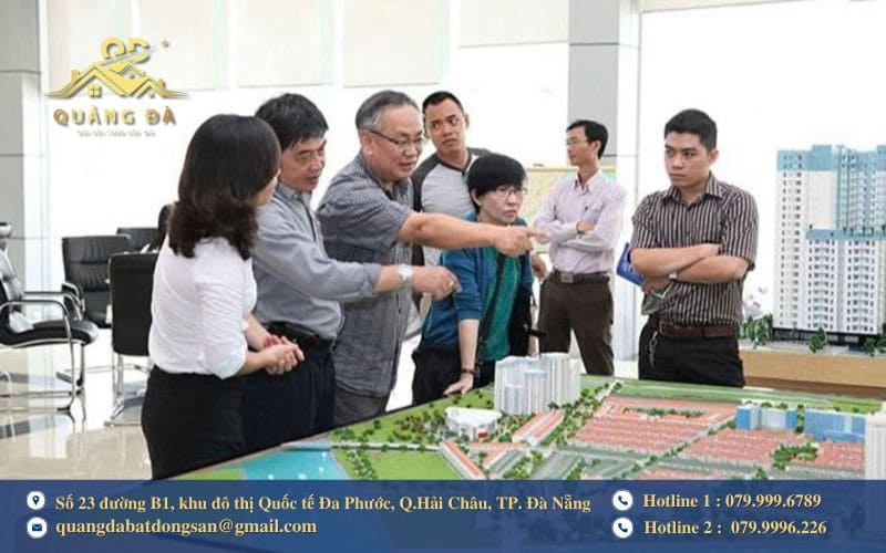 Tác động từ thị trường, chính sách và tâm lý đám đông